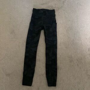 Camo Lululemon leggings